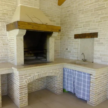 Elegant In Village Pavicini, Istria Villa *