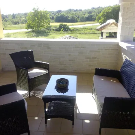 Villa Elegant In Village Pavicini, Istria