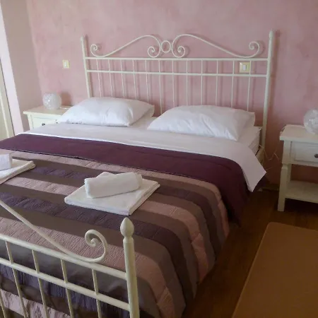 Elegant In Village Pavicini, Istria * Marcana