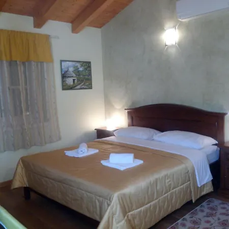 Elegant In Village Pavicini, Istria Villa Marcana
