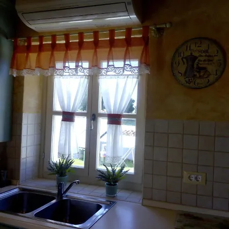 Villa Elegant In Village Pavicini, Istria *