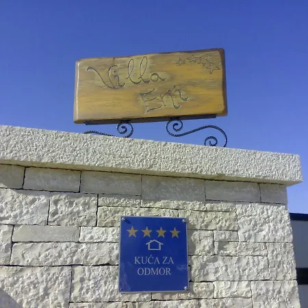 Villa Elegant In Village Pavicini, Istria *